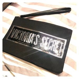 Victoria’s Secret matching bag set